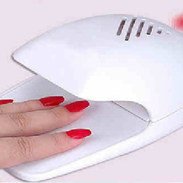 Mini UV Nail Dryer – Fast Drying Nail Polish Lamp for Home & Salon Use