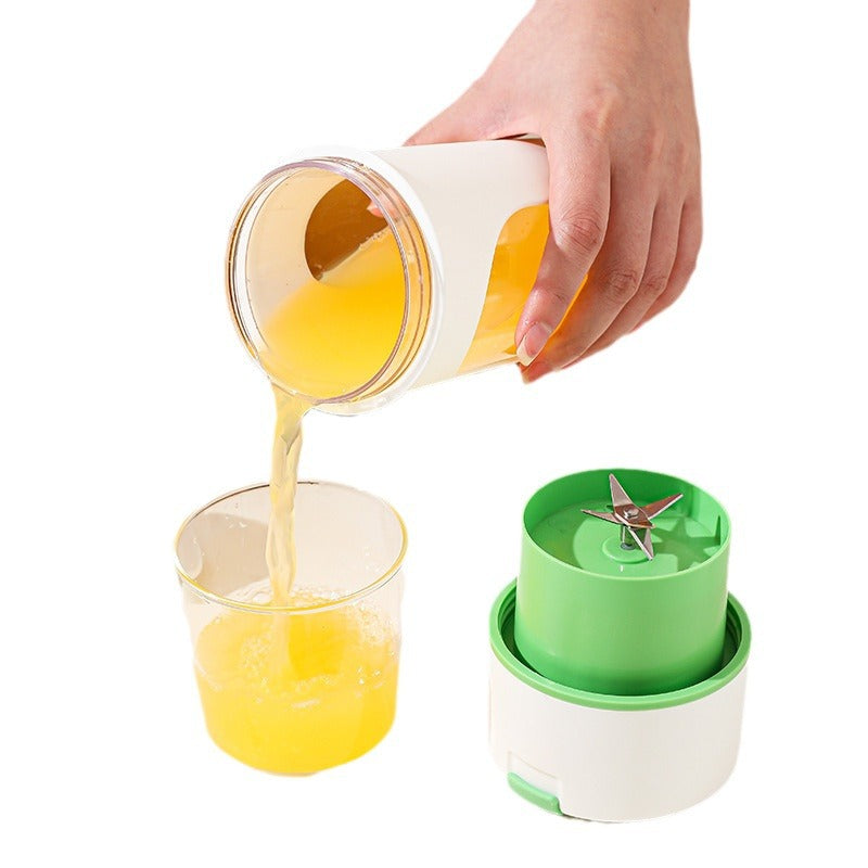 Portable USB Rechargeable Blender – Mini Smoothie & Juice Maker with 400ml Cup