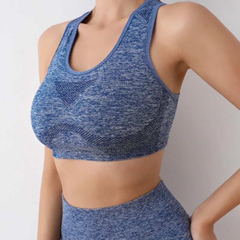Women's Seamless Yoga Set - Sports Bra & Shorts Workout Set (2-Piece Gym Fitness Outfit)