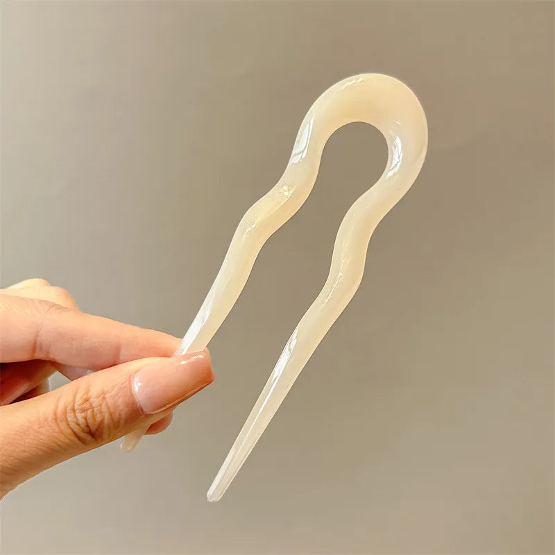 U-Shaped Hair Fork – Tortoiseshell Acrylic Hairpin for Women | All Seasons