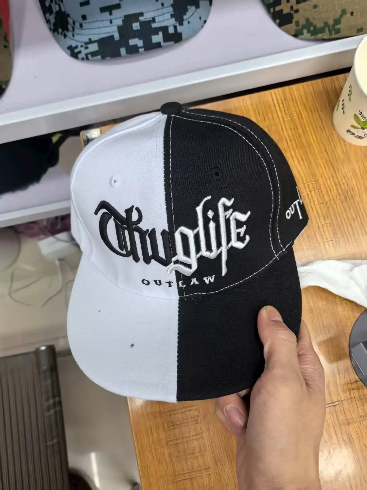 Embroidered Hip-Hop Baseball Cap - Adjustable Snapback Hat for Outdoor & Casual Wear