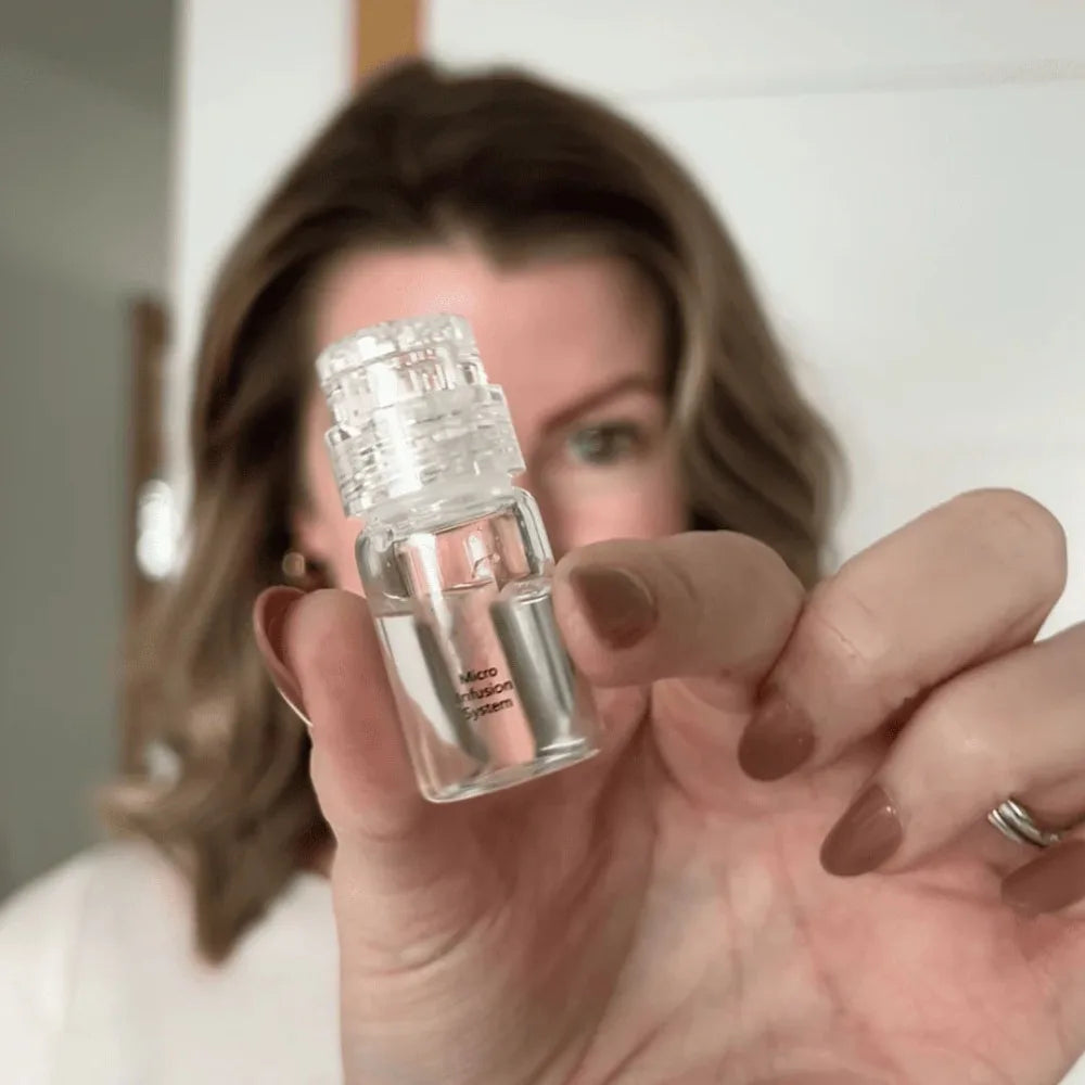 Hyaluronic Acid Essence Roll-On Set – Moisturizing & Firming