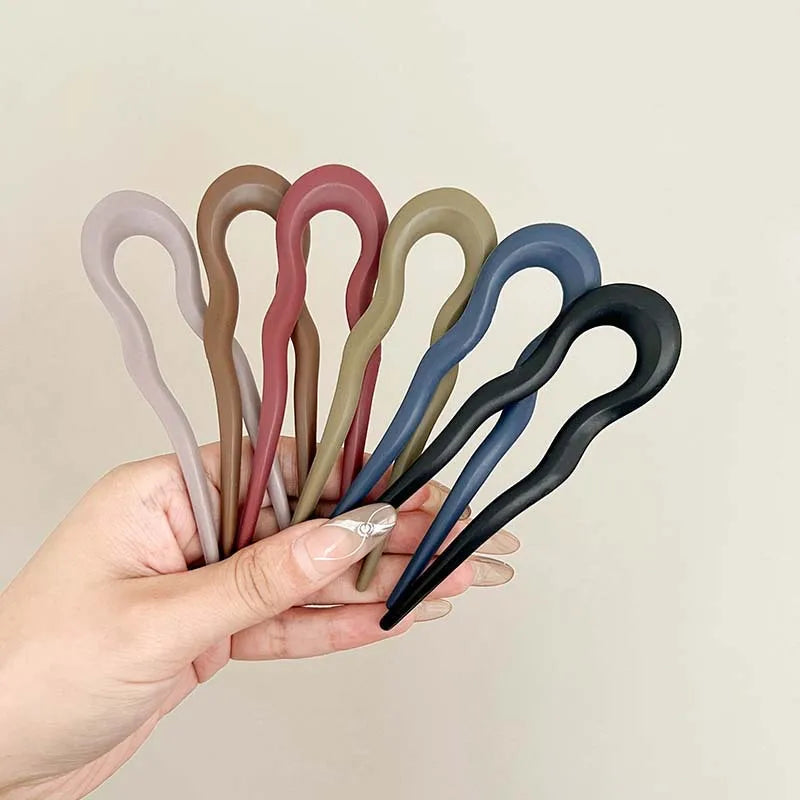 U-Shaped Hair Fork – Tortoiseshell Acrylic Hairpin for Women | All Seasons