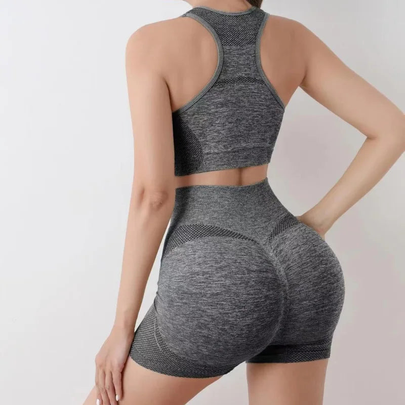 Women's Seamless Yoga Set - Sports Bra & Shorts Workout Set (2-Piece Gym Fitness Outfit)