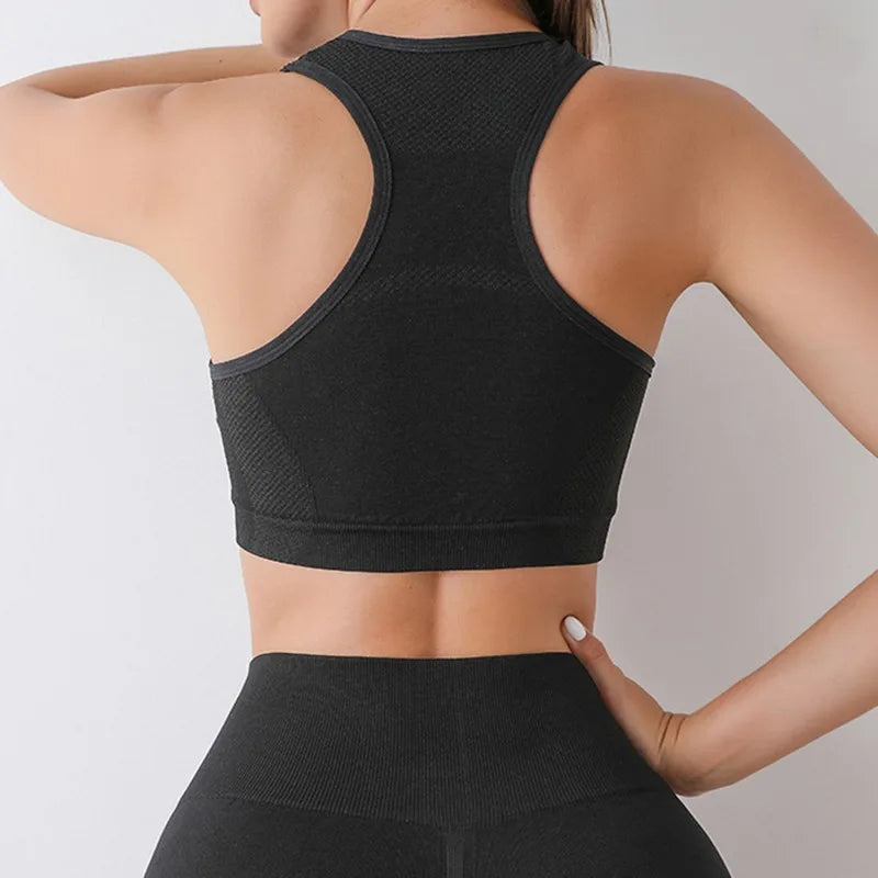 Women's Seamless Yoga Set - Sports Bra & Shorts Workout Set (2-Piece Gym Fitness Outfit)