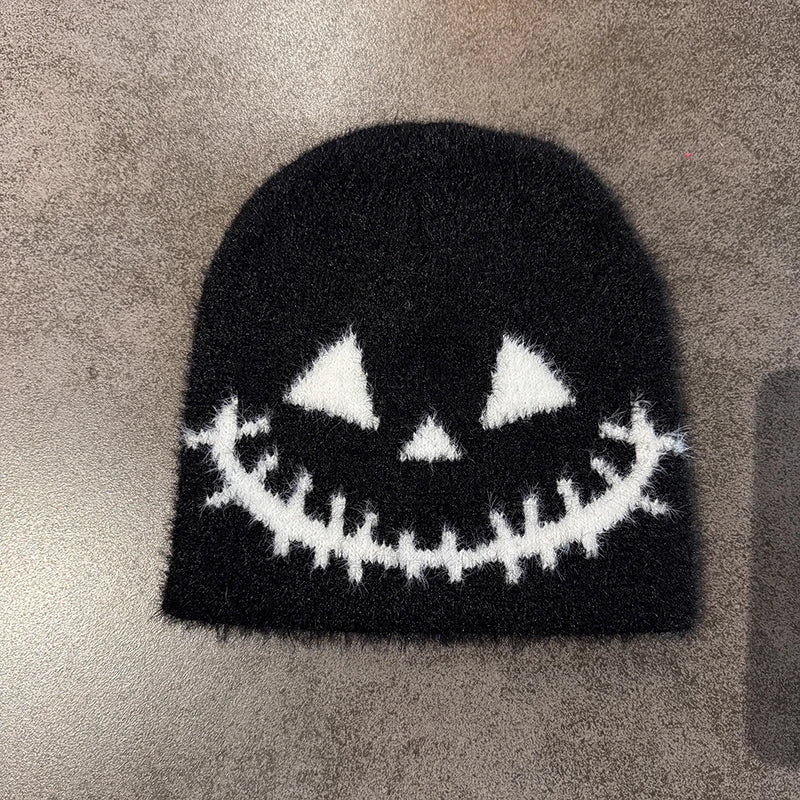Halloween Funny Expression Wool Knitted Beanie - Y2K Hip-Hop Winter Hat with Quirky Face Design