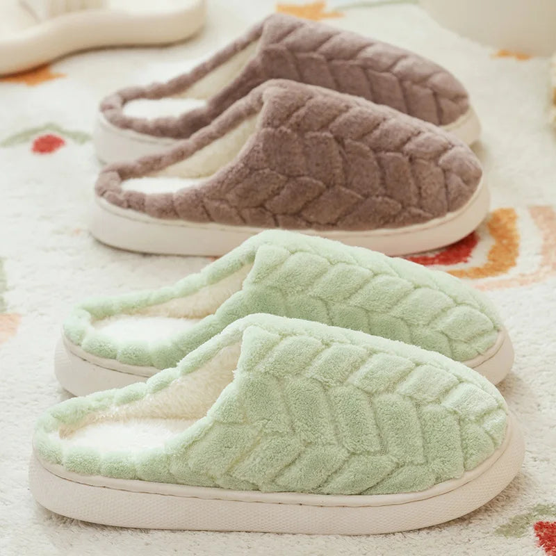 Winter Warm Plush Slippers - Non-Slip Couple's Indoor House Shoes with Thick Sole & Closed Toe