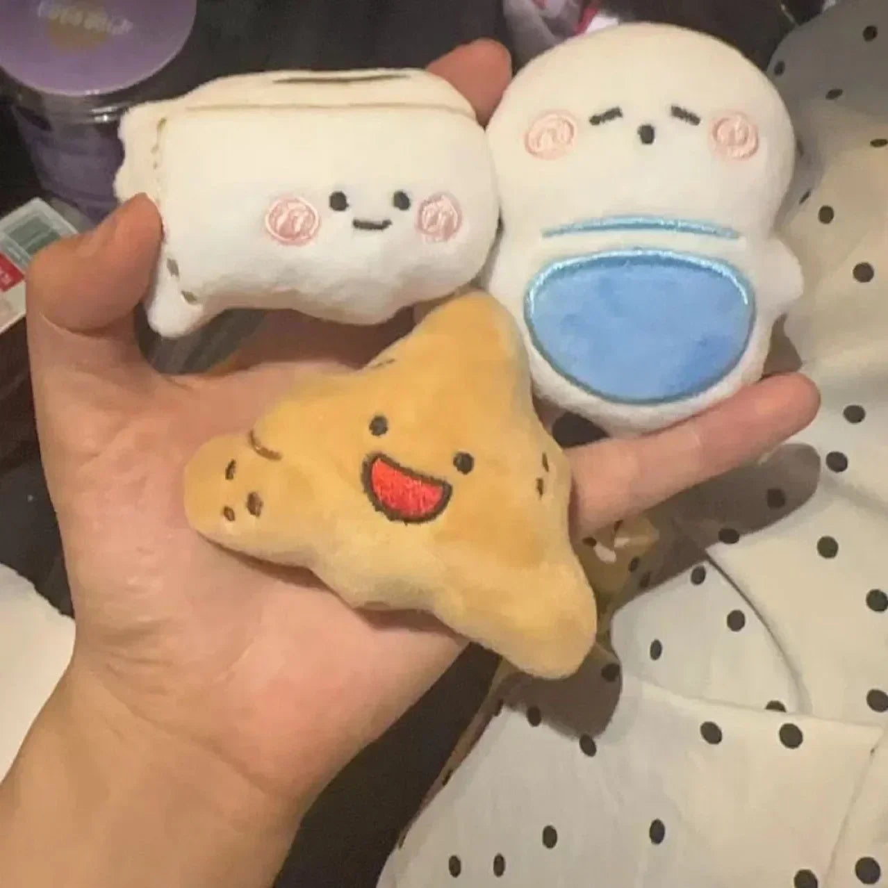Fun Plush Keychain Toilet Series Stuffed Keychains Creative Design Small Plush Doll Bag Pendant Keyrings for Friends Gifts Keys