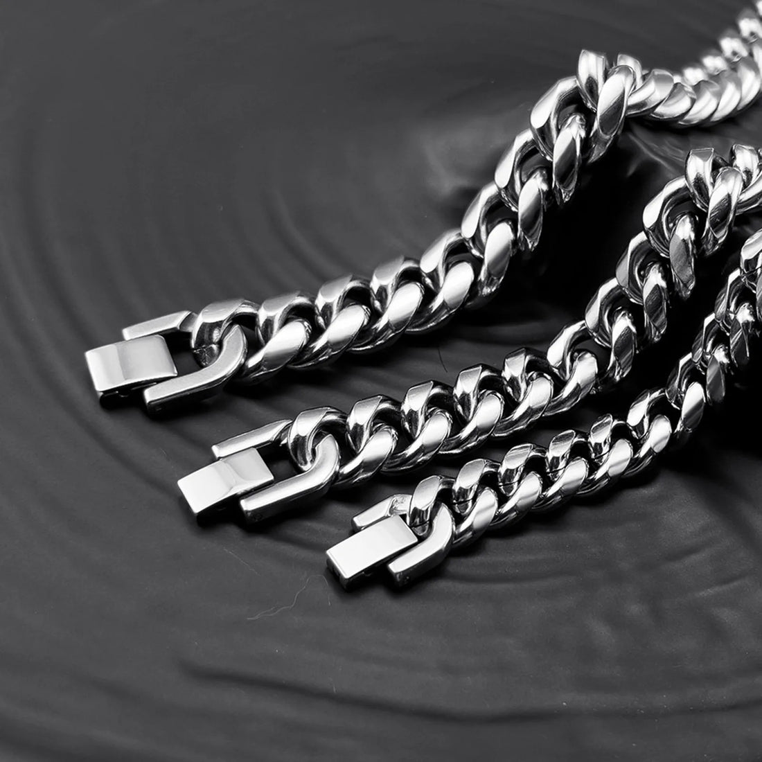 VNOX Cuban Chain Bracelet - Stainless Steel Curb Link Wristband for Men & Women