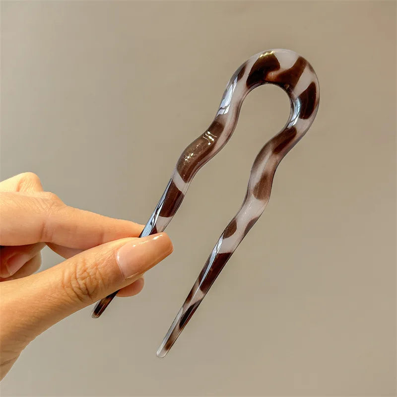 U-Shaped Hair Fork – Tortoiseshell Acrylic Hairpin for Women | All Seasons