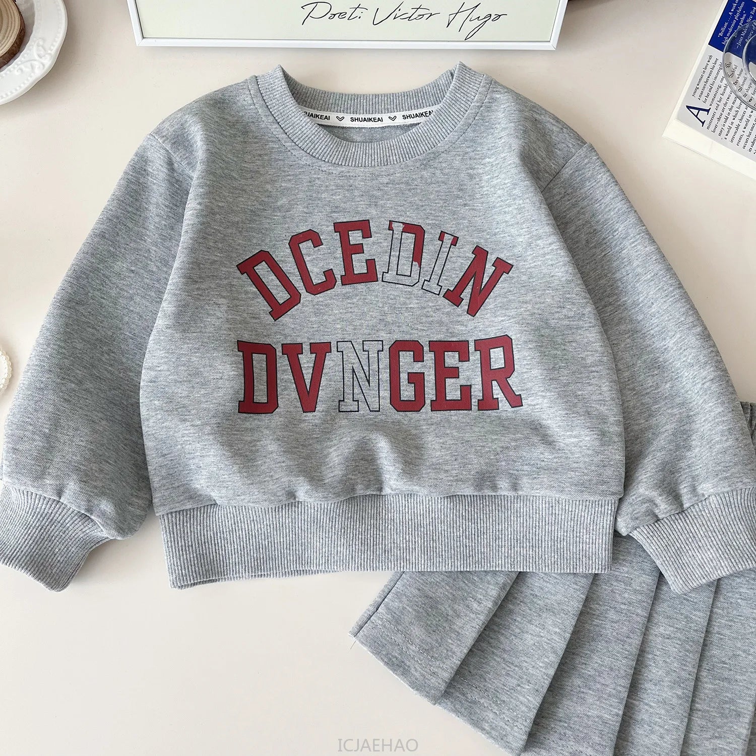 Girls Korean-Style Sweatshirt & Pleated Skirt Set - 2-Piece Fall Outfit (Ages 7-13)