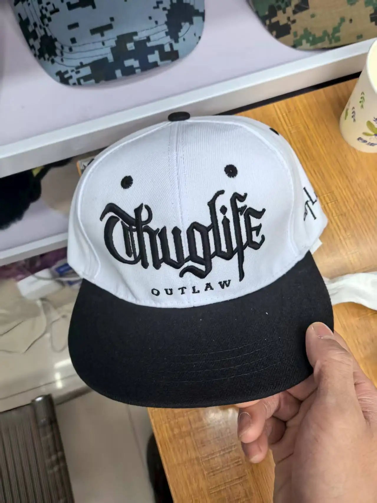 Embroidered Hip-Hop Baseball Cap - Adjustable Snapback Hat for Outdoor & Casual Wear