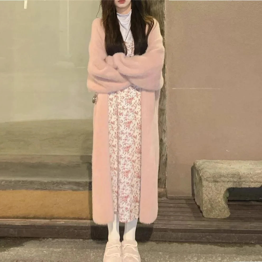 White Long Cardigan Sweater – Women’s Winter 2025