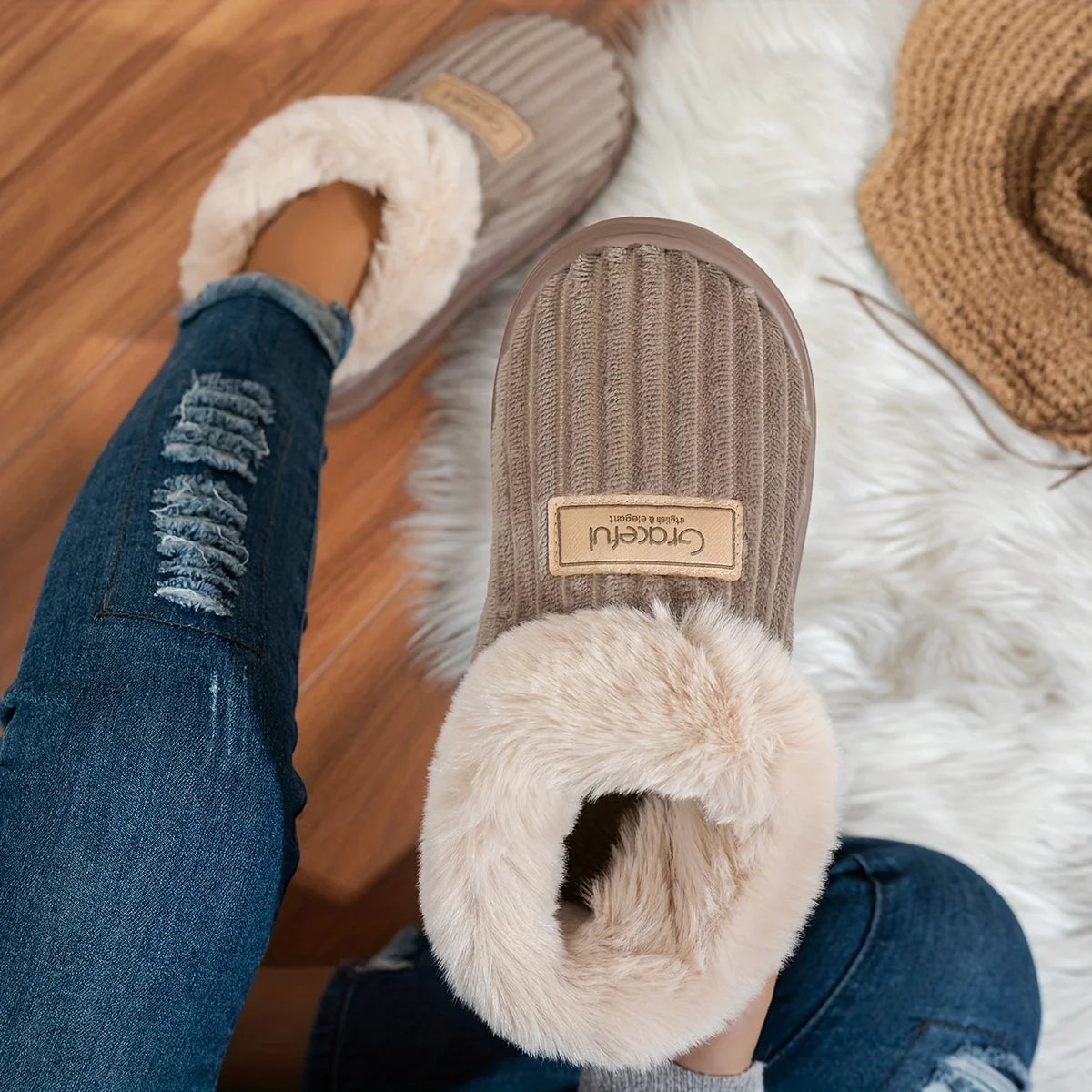 Winter Warm Slippers - Thick Sole Non-Slip Indoor Outdoor House Shoes with Comfortable Heel