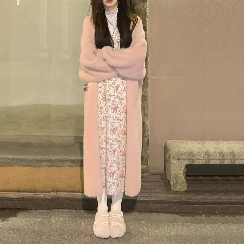 White Long Cardigan Sweater – Women’s Winter 2025