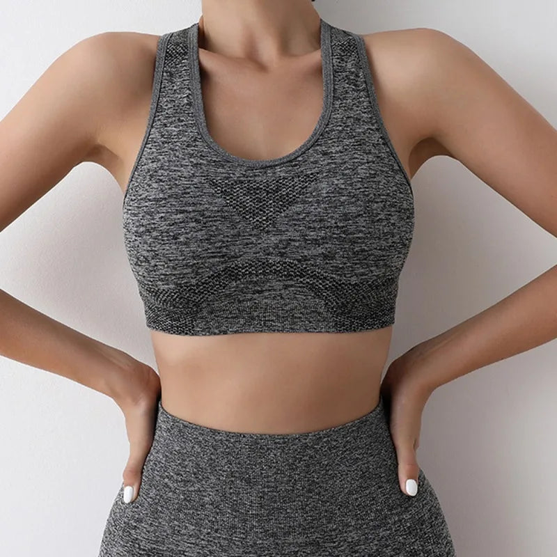 Women's Seamless Yoga Set - Sports Bra & Shorts Workout Set (2-Piece Gym Fitness Outfit)