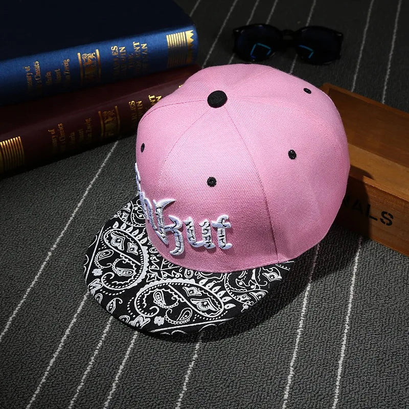 Korean Style Flat Brim Hip-Hop Cap - Unisex Couple Baseball Hat for Streetwear Fashion